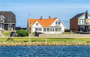 Stunning Home In Ulfborg With Wifi